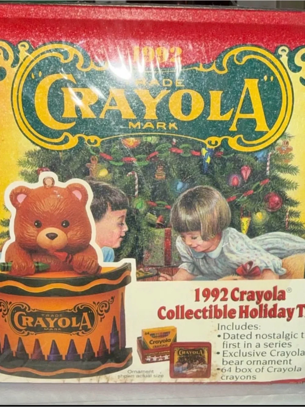 Vintage Crayola tin crayons and ornament E1